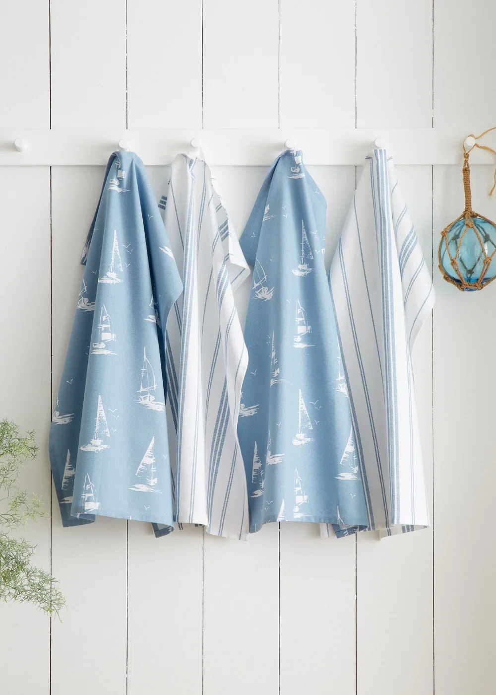 Catherine Lansfield Salcombe Boats Cotton Kitchen Tea Towel Pack of 4 Blue - One Size Image 1