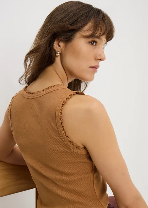 Ginger Lace Trim Vest Top - 18 Image 2