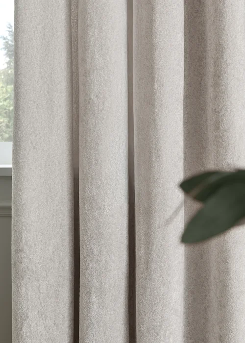 Paoletti Lustre Velvet Room Darkening Silver Eyelet Curtain Pair - 46W X 54D (117x137cm Image 4