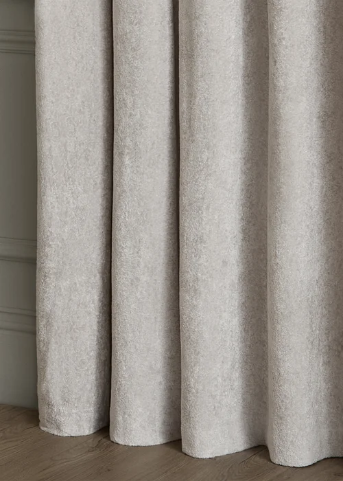 Paoletti Lustre Velvet Room Darkening Silver Eyelet Curtain Pair - 46W X 54D (117x137cm Image 5