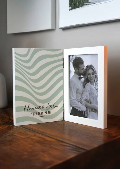 Personalised Memento Company Wooden Hinged 6x4 Photo Frame Multi Colour - One Size Image 4