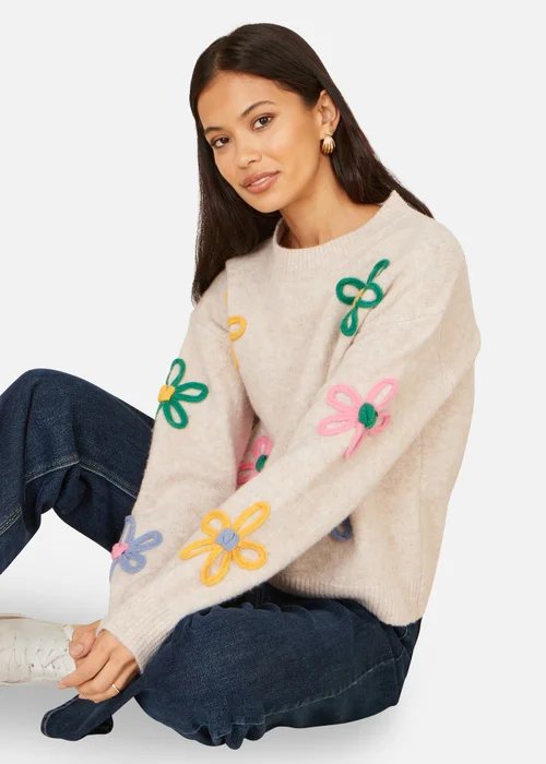 Yumi Oatmeal Relaxed Flower Embroidered Jumper - S Image 3