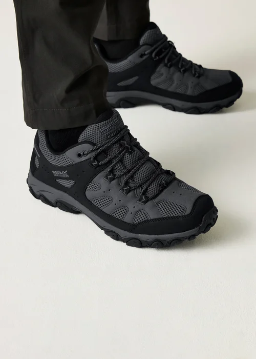 Regatta Grey Edgepoint IV Low Water Resistant Shoes - 8 Image 2