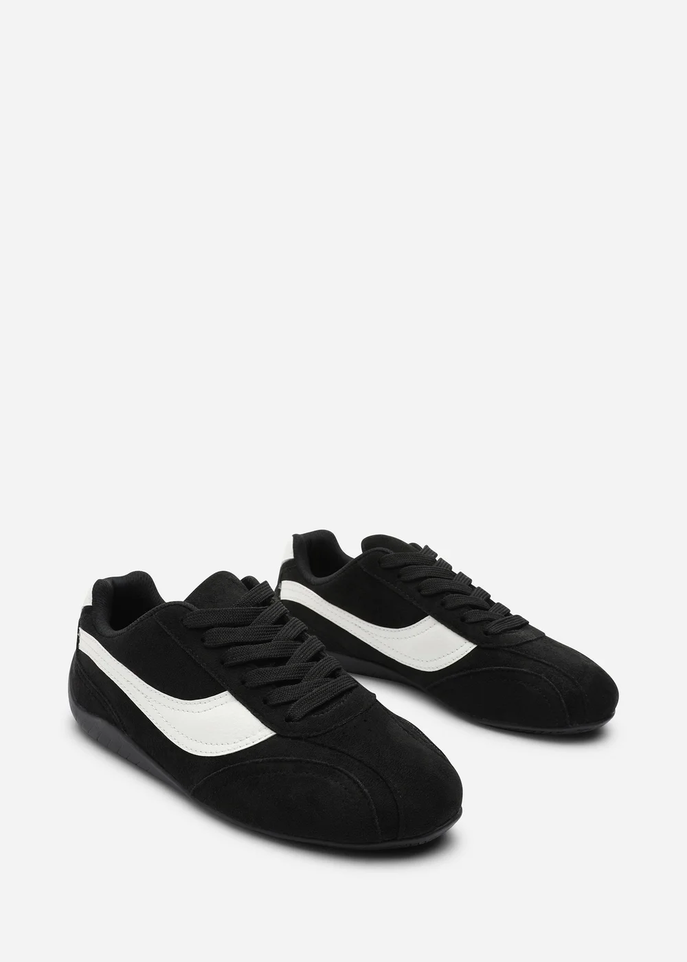 Where's That From Ulani Black Low-Top Lace-up Trainer - 7 Image 4