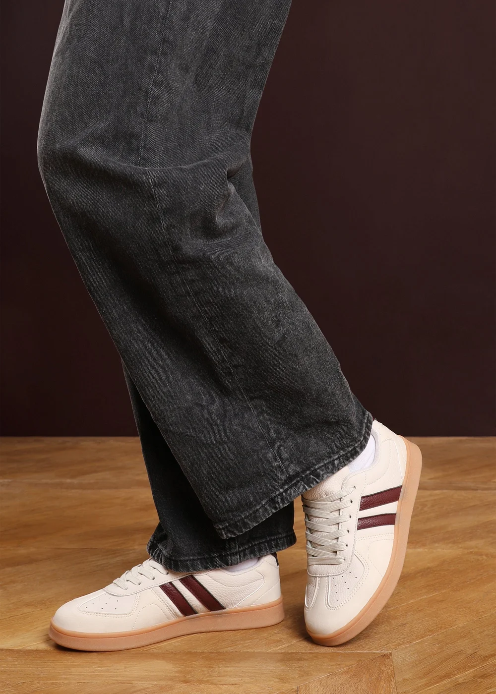Where's That From Venice Beige Retro Lace-Up Stripes Trainer - 4 Image 6
