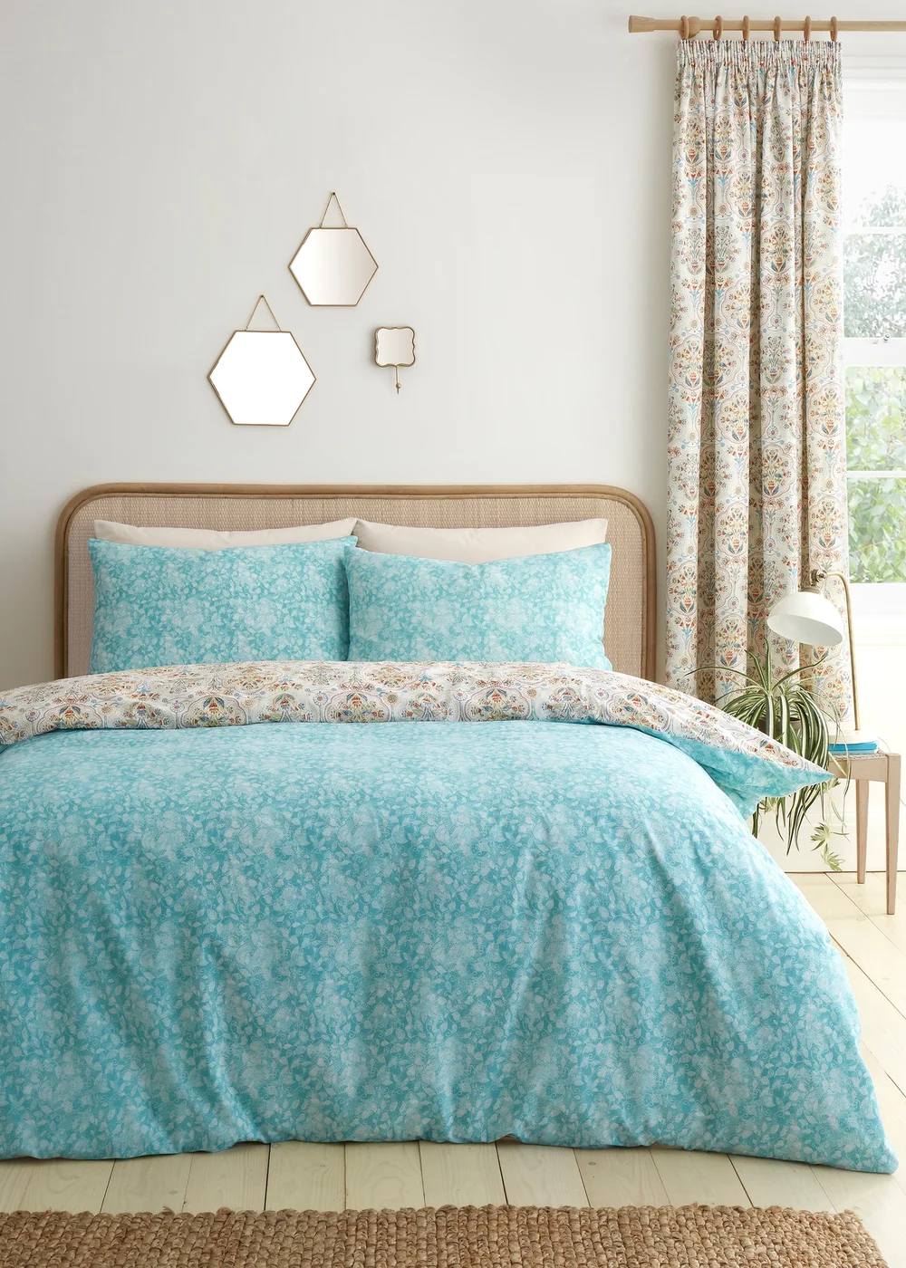 Dreams & Drapes Edena Decorative Floral Reversible Natural Duvet Cover Set - Single Image 4