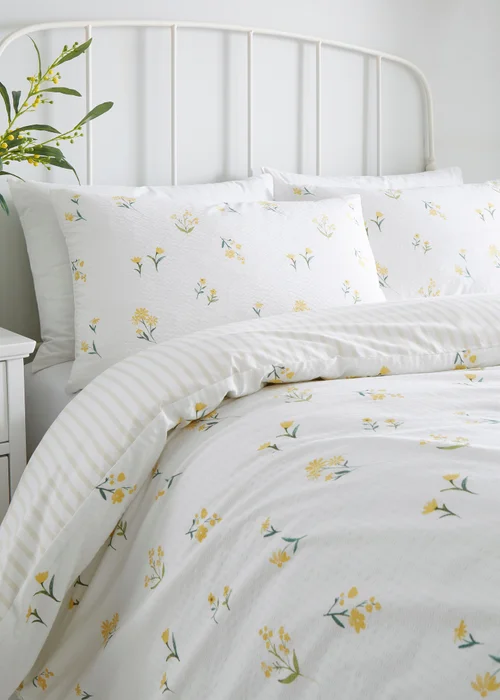 Dreams & Drapes Ditsy Floral Seersucker Reversible Yellow Duvet Cover Set - Single Image 2