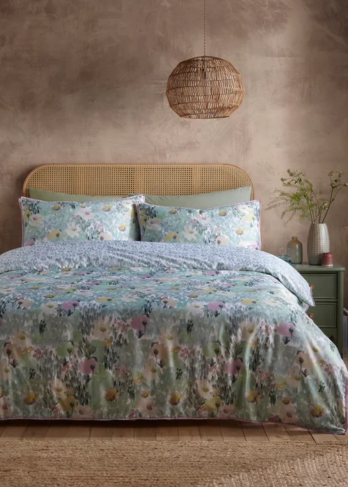Appletree Abstract Floral Reversible Green Duvet Cover Set - Double Image 1