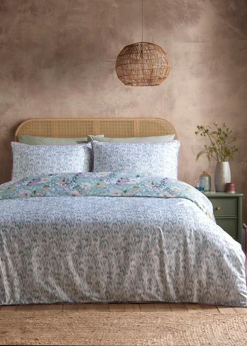 Appletree Abstract Floral Reversible Green Duvet Cover Set - Double Image 4