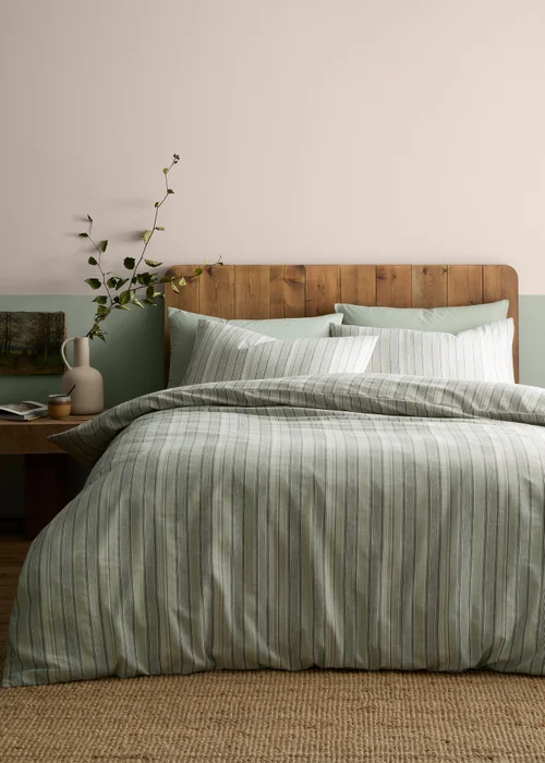 Appletree Yarn Dyed Woven Wide Stripe Reversible Green Duvet Cover Set - Single Image 1