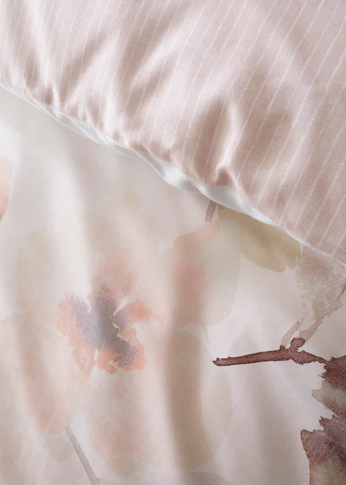 Soiree Mia Floral Blooms Soft Touch Natural Duvet Cover Set - Double Image 3