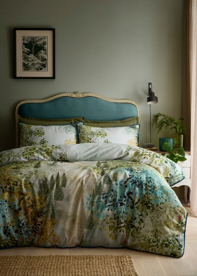 Soiree Hidden Garden Soft Touch Green Duvet Cover Set