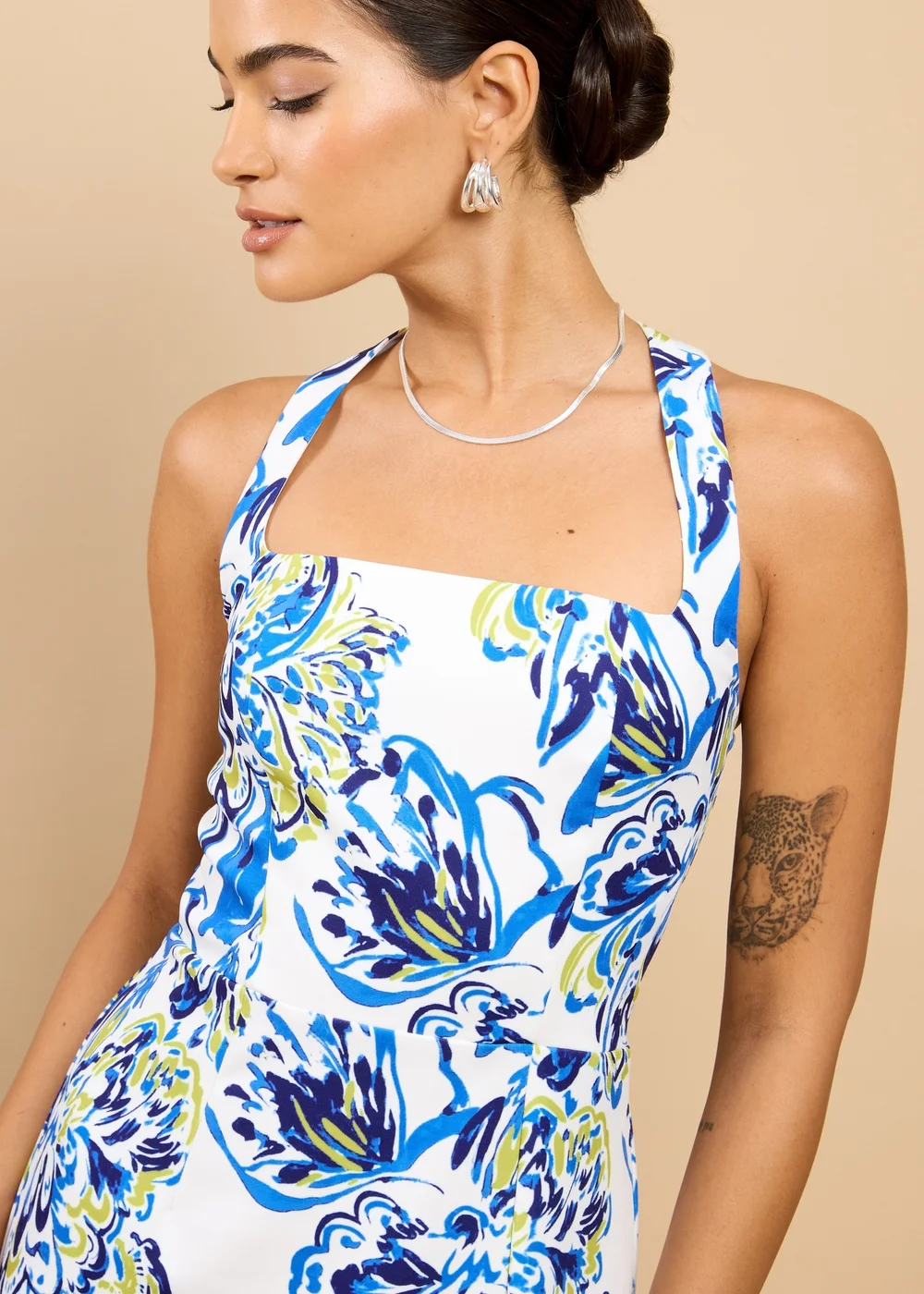 Little Mistress Blue Floral Print Halterneck Midaxi Dress - 16 Image 3