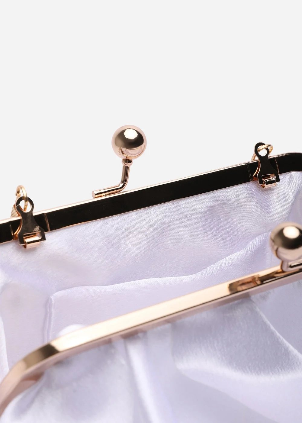 Where's That From Brume White Ruffled Satin Kiss-Lock Clutch Bag - One Size Image 4