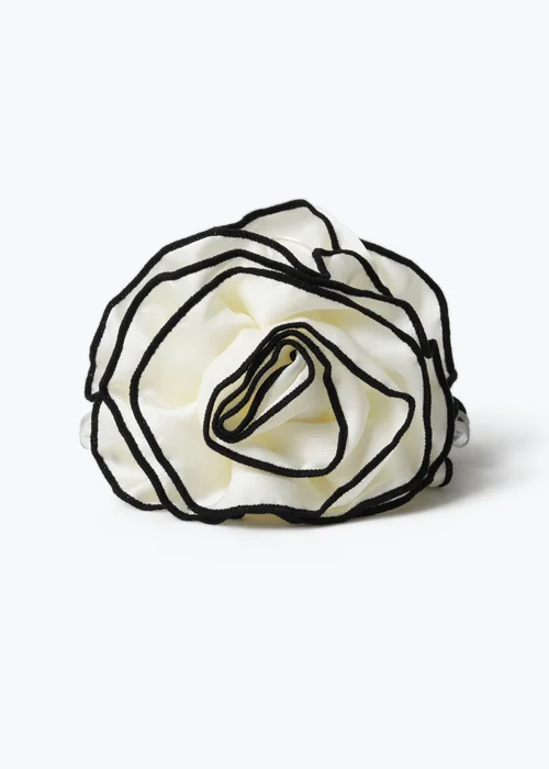 Muse Cream Claw Corsage - One Size Image 2