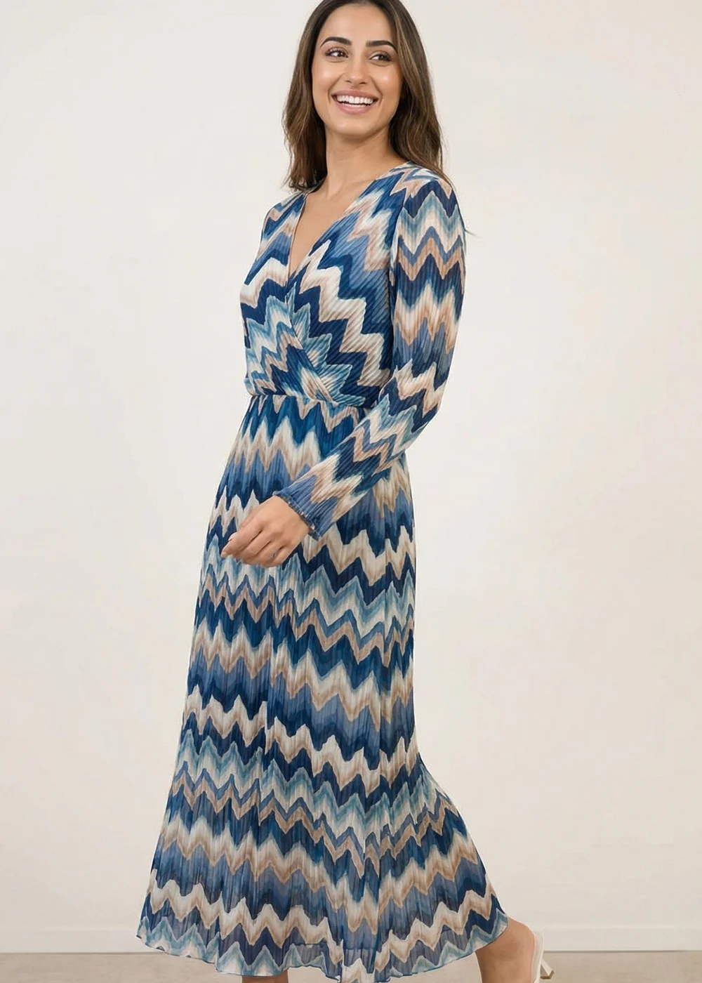 Blue Vanilla Blue Pleated Zig Zag Print Dress - M/L Image 2