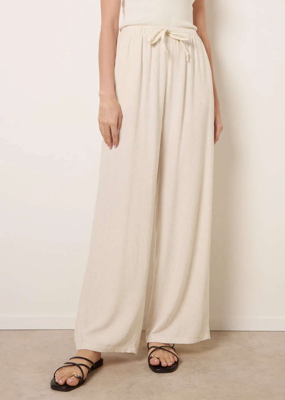 Blue Vanilla Cream Linen-Blend Drawstring Trousers - S Image 2