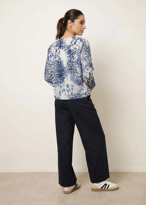 Blue Vanilla Blue Animal Print Round Neck Top - S/M Image 3