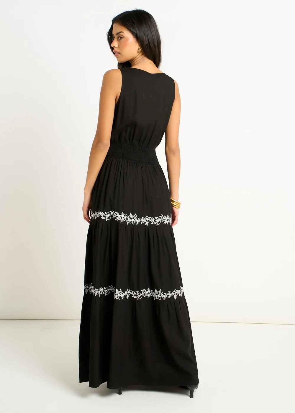 Gini London Black Floral Embroidery Tiered Maxi Dress - 10 Image 2