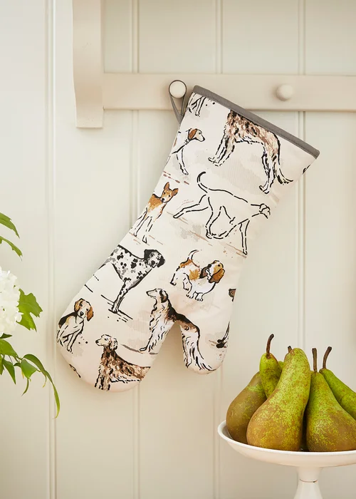 Ulster Weavers Country Dogs Brown Gauntlet Oven Glove - One Size Image 2