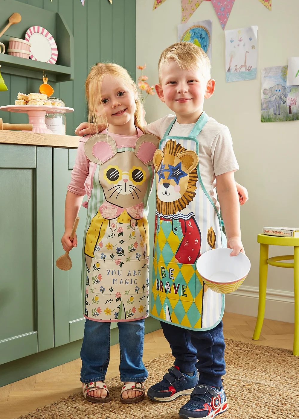 Ulster Weavers Maisy Mouse Multi Colour Apron - PVC - Kids - One Size Image 4
