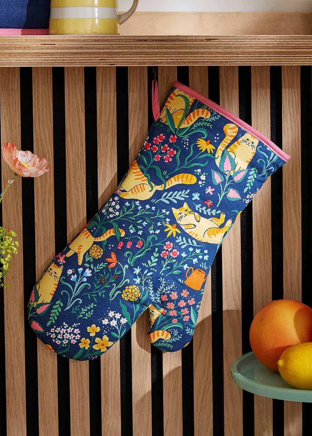 Ulster Weavers Marmalade Meadow Navy Gauntlet Oven Glove - One Size Image 2