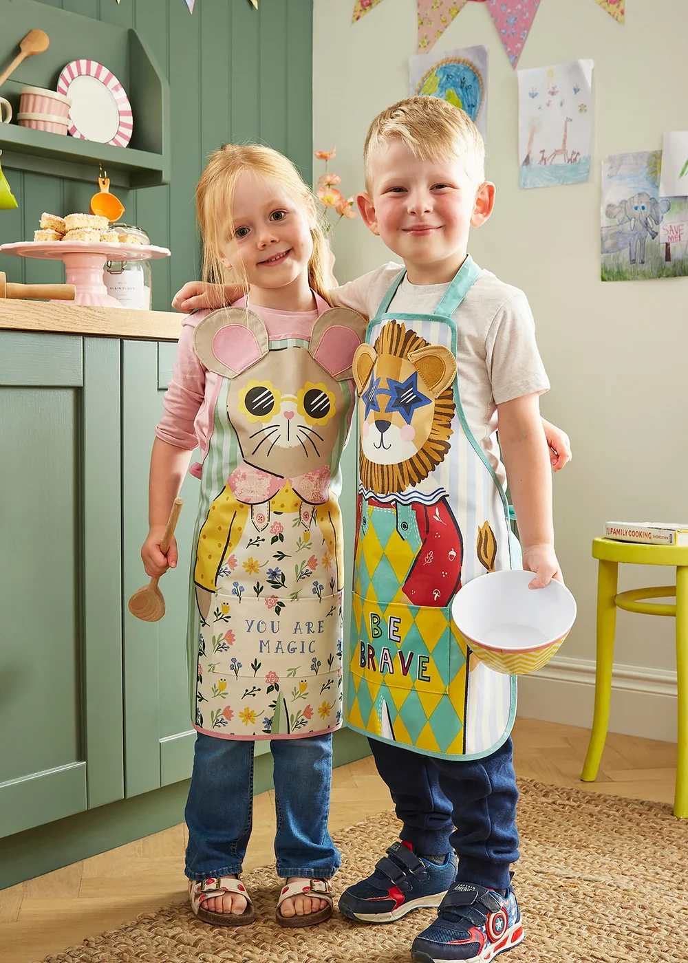 Ulster Weavers Dexter Dog Multi Colour Apron - PVC - Kids - One Size Image 3