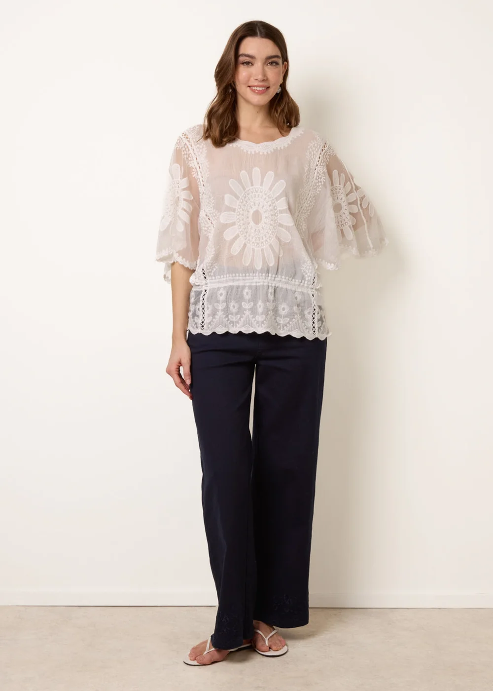 Blue Vanilla Ivory Sun Flower Lace Sleeve Blouse - S/M Image 3