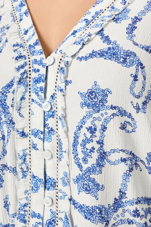 Yours Curve Blue Paisley Print Ruffle Blouse - 14 Image 4