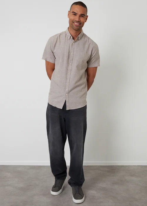 Threadbare Taupe Short Sleeve Linen Blend Shirt - 2XL Image 3