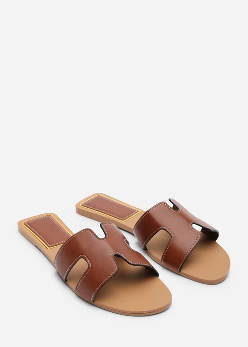 Where's That From Grazia Cut Out Design Slide On Sandals With Contrast Stitching - 8 Image 4