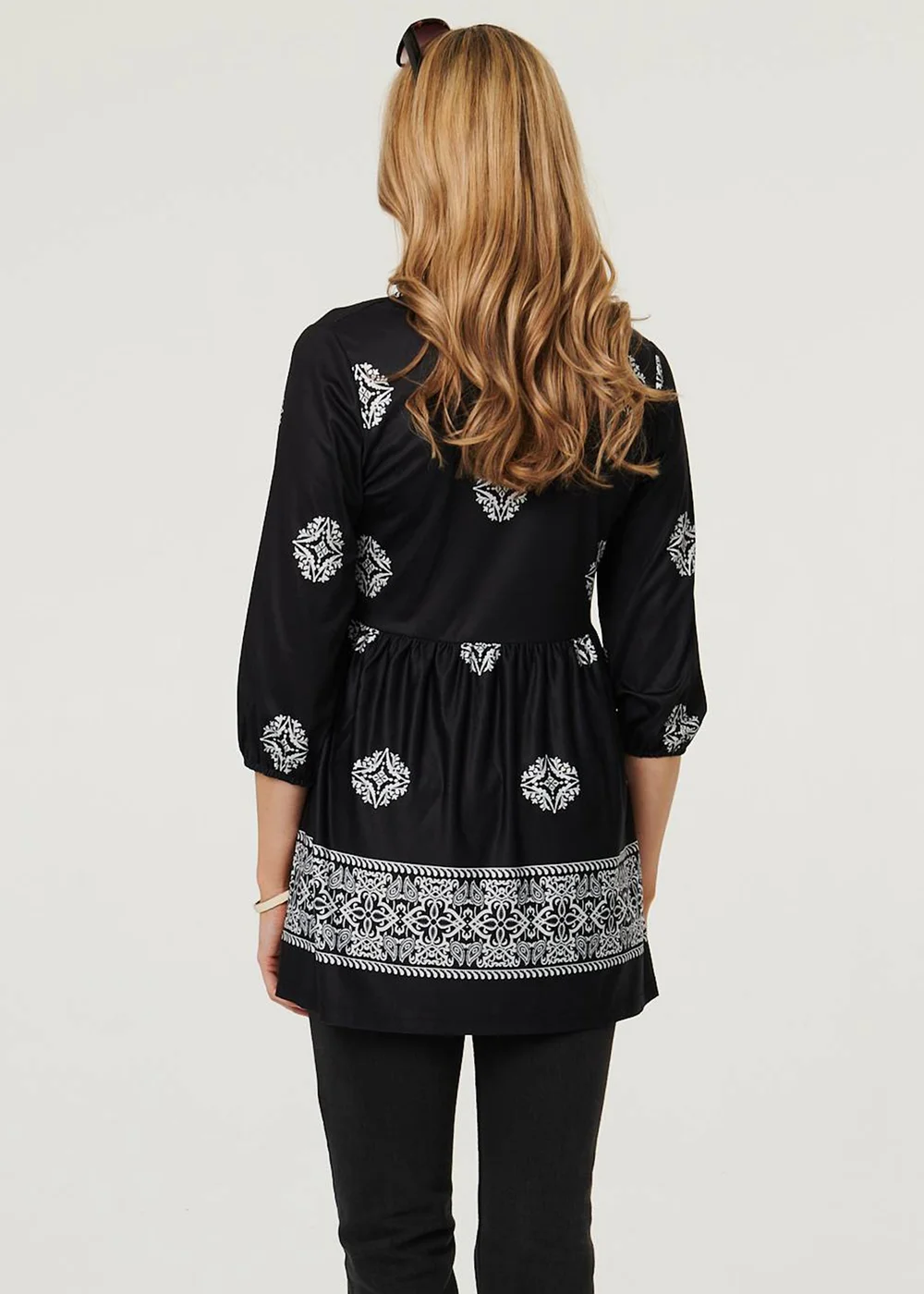 Izabel London Black Embroidered 3/4 Sleeve Shirred Blouse - 8 Image 2