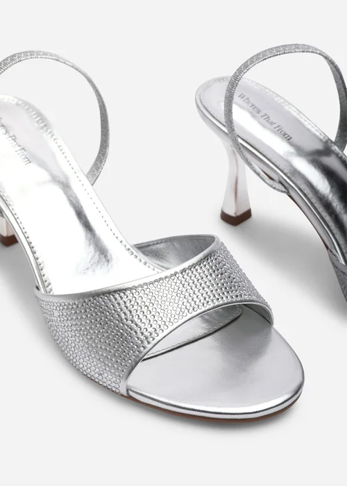 Where's That From Harmony Silver Open Toe Mid Heel Sandal With Sling back - Size 7 Image 4