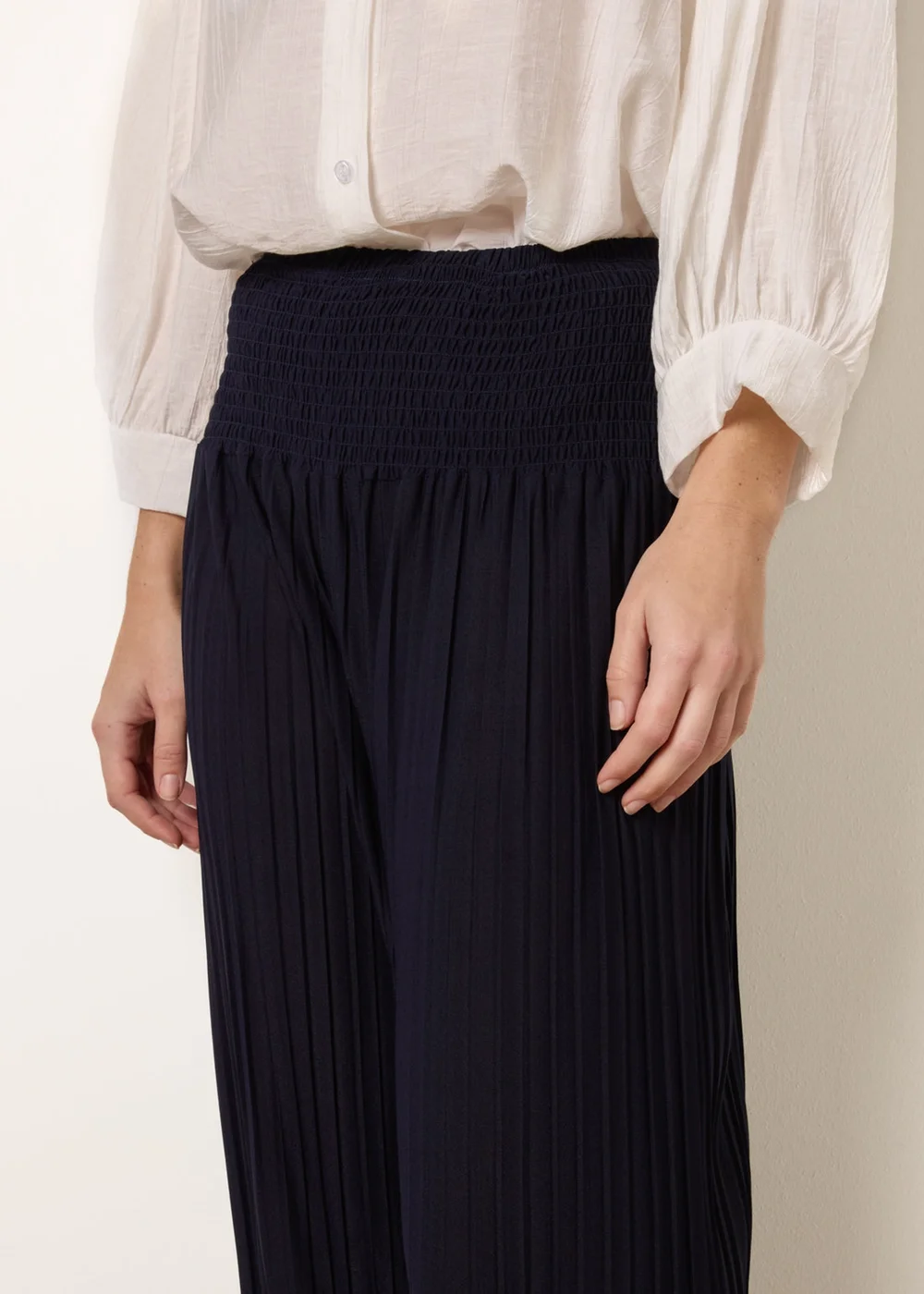 Blue Vanilla Navy Shirred Waist Pleated Wide Leg Trousers - One Size Image 3