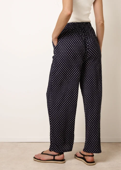 Blue Vanilla Navy Spot Print Crinkle Wide Leg Trousers - M Image 4