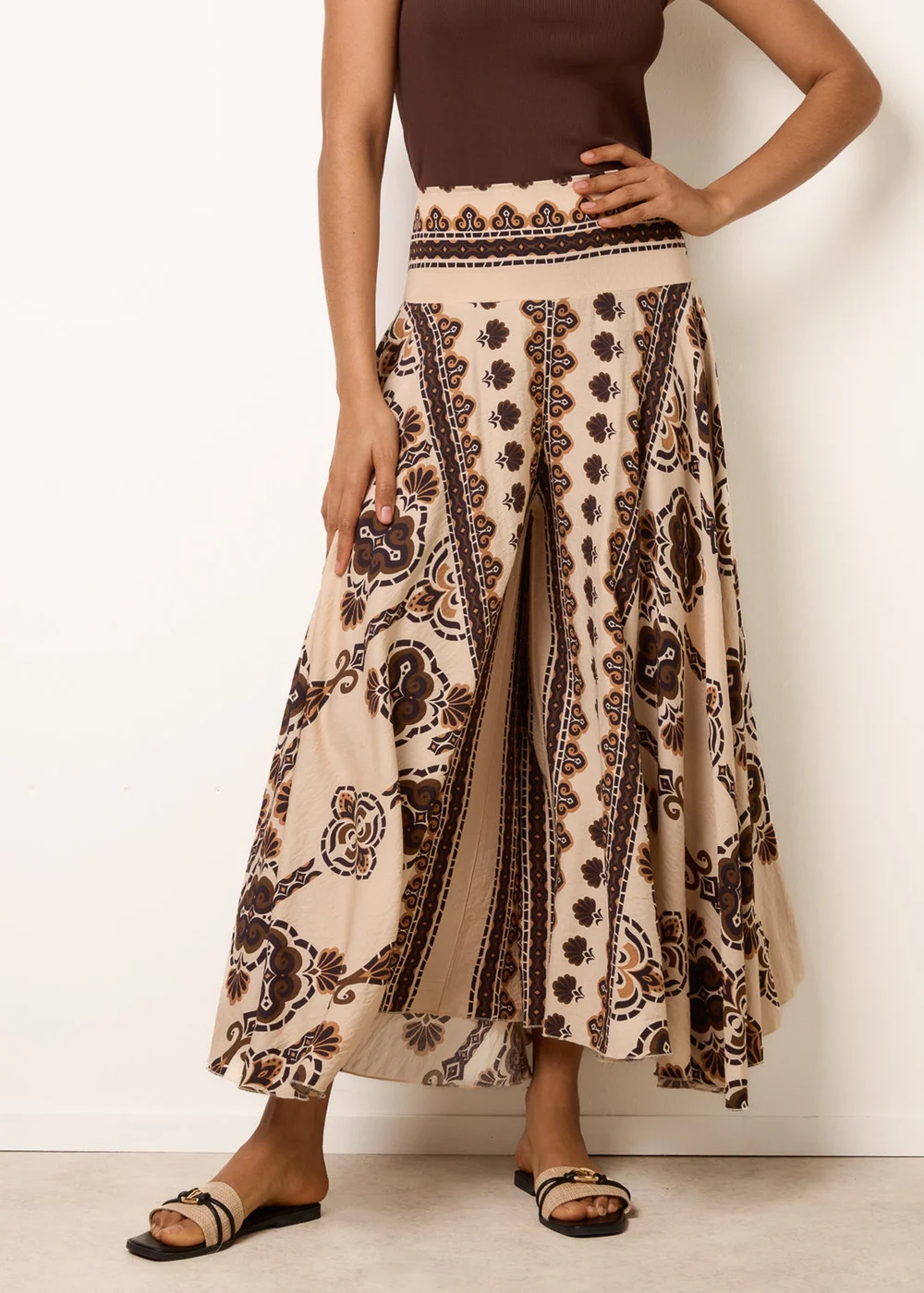 Blue Vanilla Brown Deep Waist Flowy Pants - M/L Image 1
