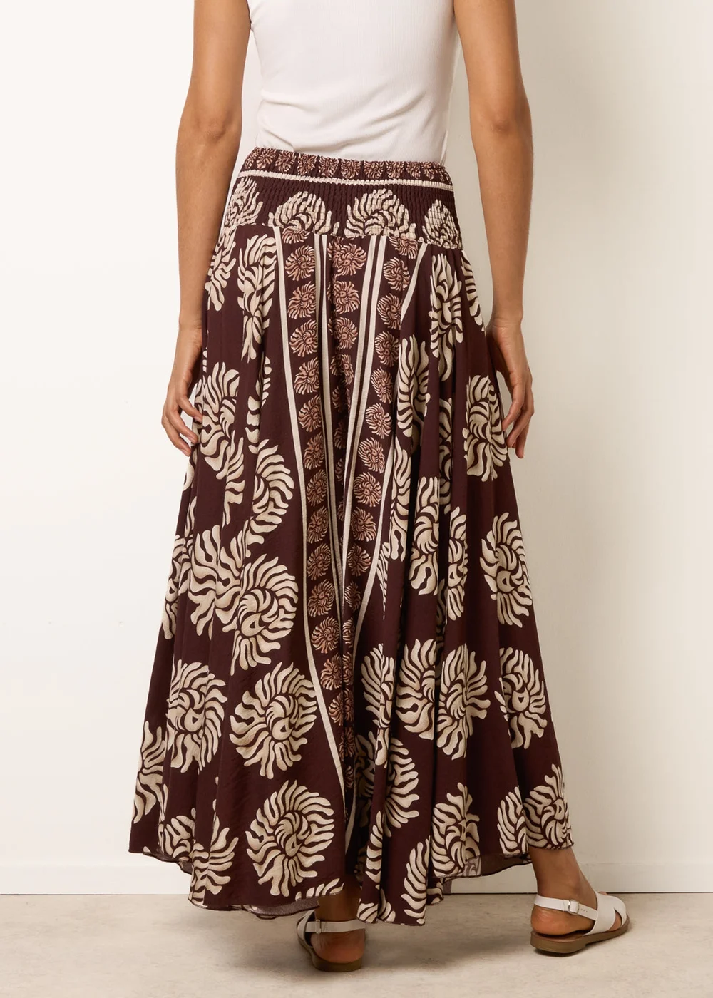 Blue Vanilla Brown Deep Waist Flowy Pants - M/L Image 4