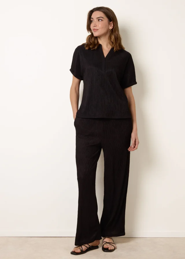 Blue Vanilla Black Grandad Collar Oversized Top