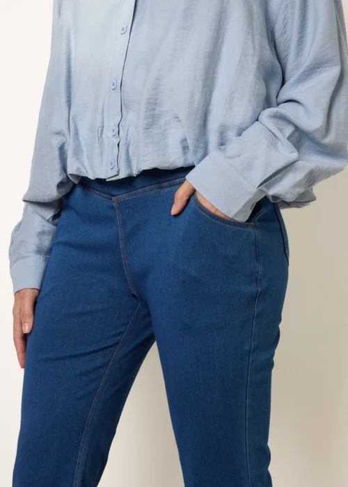 Blue Vanilla Blue Flared Cross Over Waistband Jeans - M Image 3