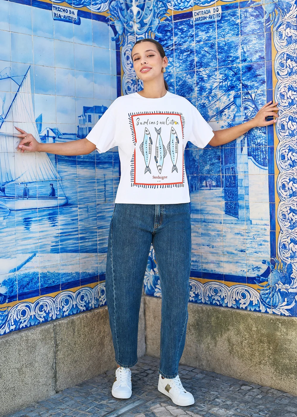 Yumi White Cotton Summer Motif T-Shirt - M Image 4