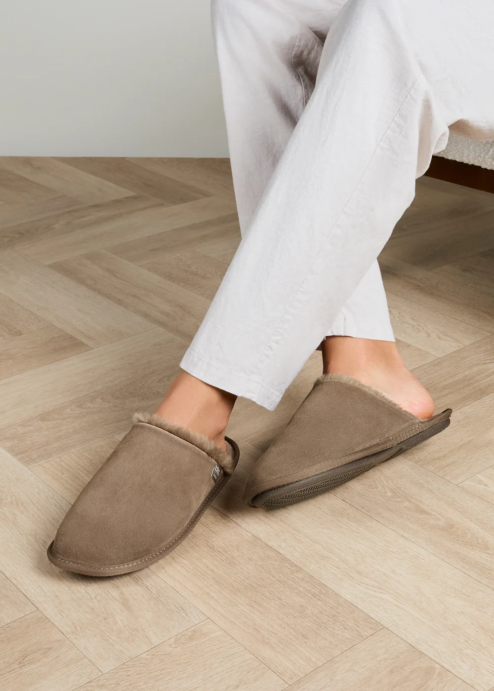 Totes Isotoner Sand Real Suede Mule Slippers - 10 Image 1