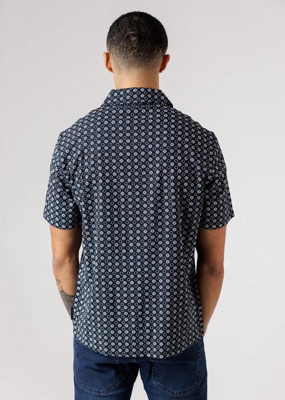 French Connection Navy Square Floral Print Short Sleeve Shirt - 2XL Image 2