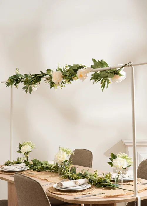 Scottish Everlastings White Over Table Display Frame (2.5m) - One Size Image 3