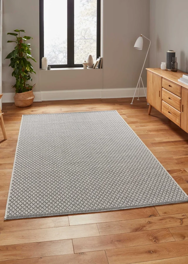 Think Rugs Black/White Stitch 9683 Rug 120 X 170
