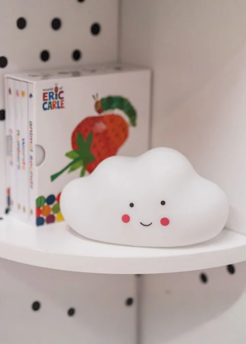 ValueLights Plastic Cloud LED Light with Remote Control - One Size Image 1