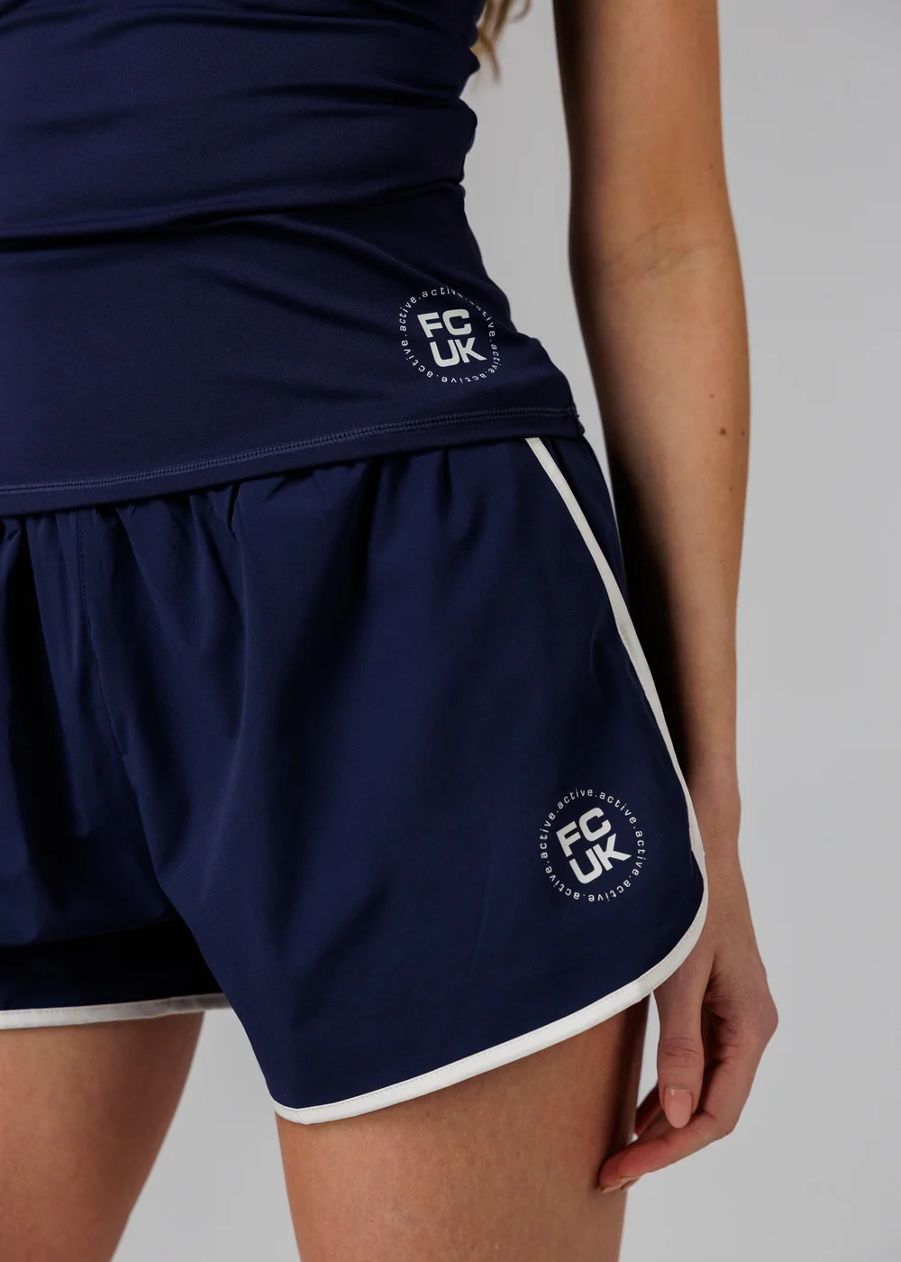 French Connection Navy Lightweight Elasticated Rib Waist FCUK Shell Shorts - L Image 5