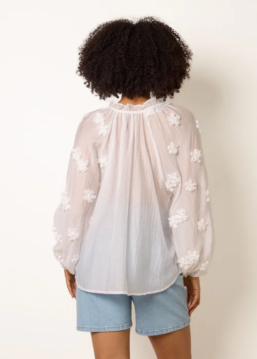 Blue Vanilla Ivory Floral Embroidery Top - S/M Image 4