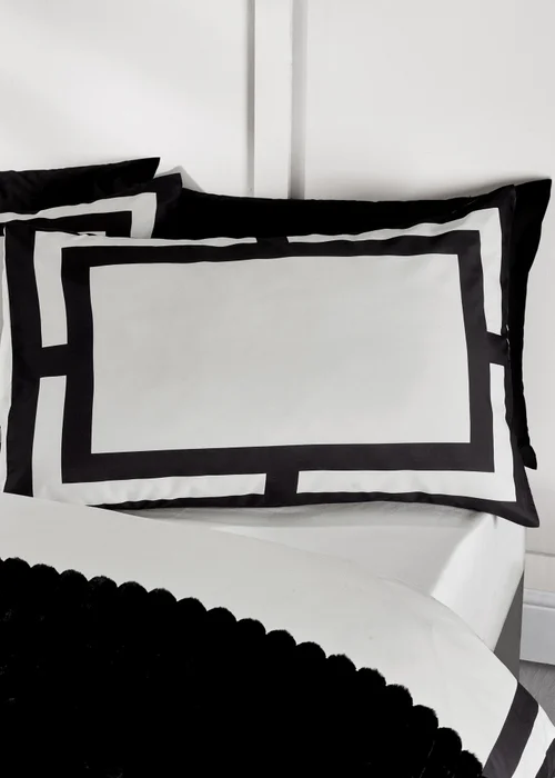 Catherine Lansfield So Soft Mono Panel Duvet Cover Set Black - Single Image 2