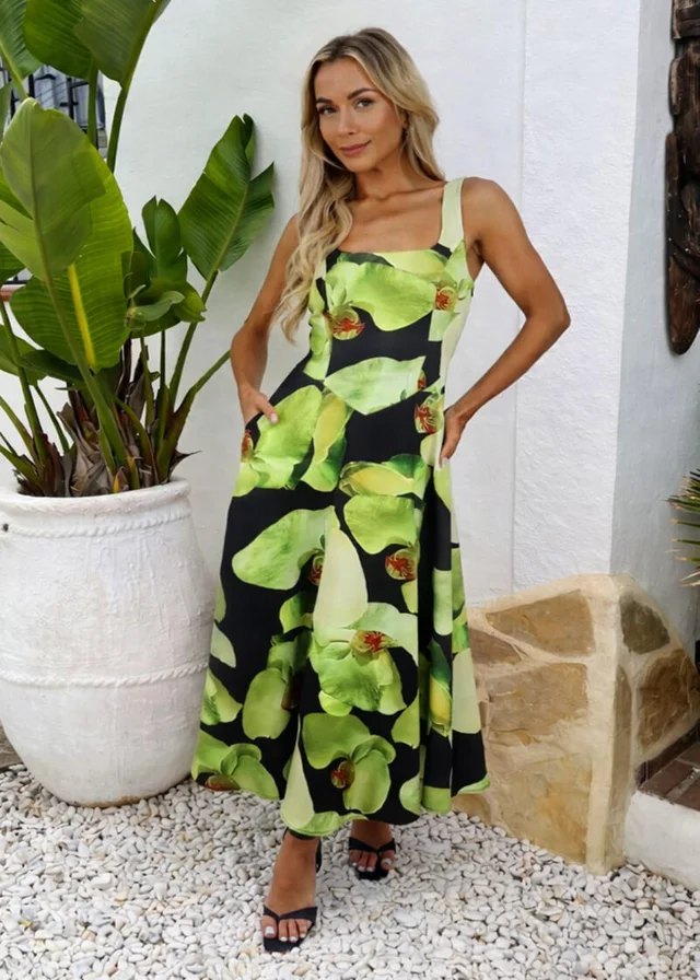 AX Paris Black & Green Floral Print Square Neck A-line Midi Dress