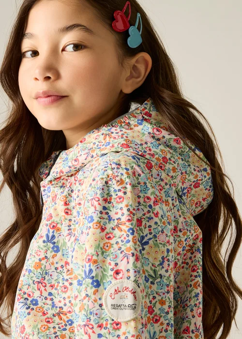 Regatta Lightweight Cath Kidston Waterproof Shell Jacket Cream Harmony Ditsy (Age 3-13 Years) - 5-6 Yrs Image 6